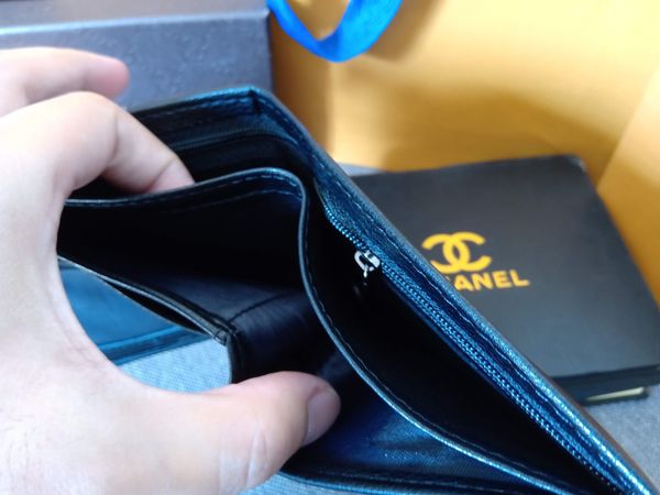 Vali nam Chanel màu đen họa tiết in logo dập kẻ ô khóa vàng VLNC01 siêu cấp  like auth 99  HOANG NGUYEN STORE
