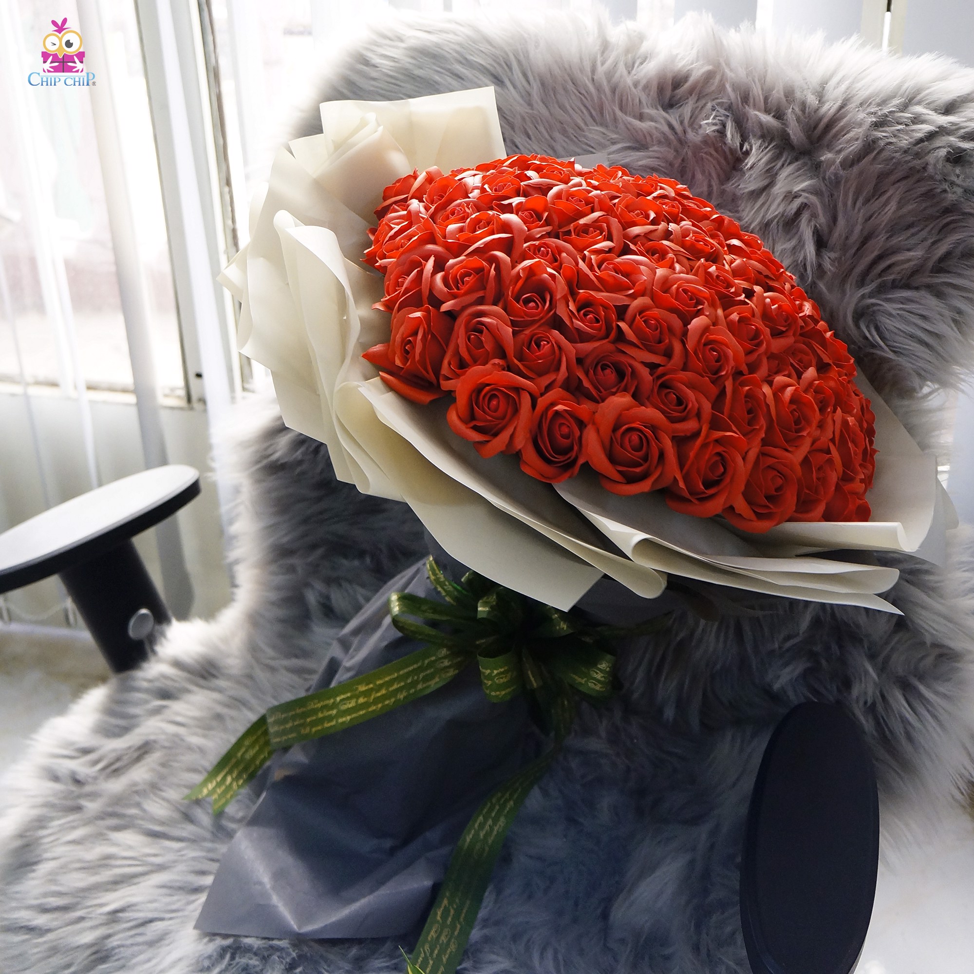 ĐÓA HOA NHO NHỎ BÀY TỎ YÊU THƯƠNG