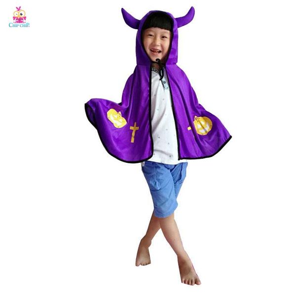 Áo choàng nón tai in bí chữ thập ma