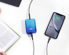 Bài viết về Pin dự phòng SuperMini - Nhỏ như thẻ ATM, dung lượng 10.000mAh