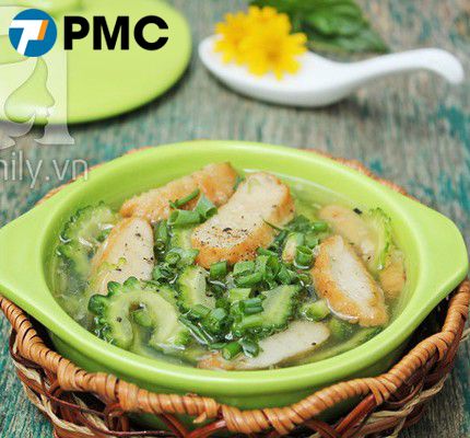 Canh khổ qua chả cá