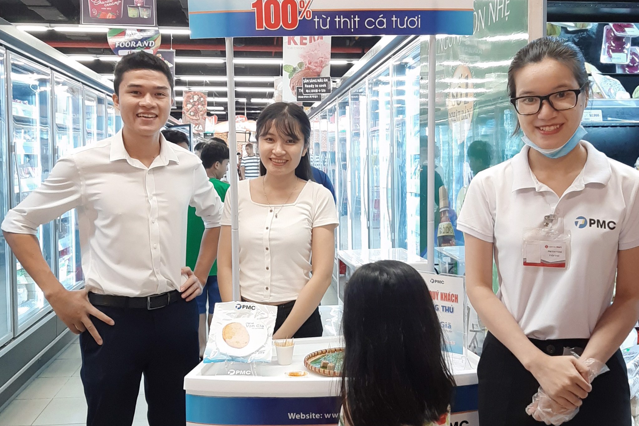 Sampling tại Lotte Mart Nha Trang