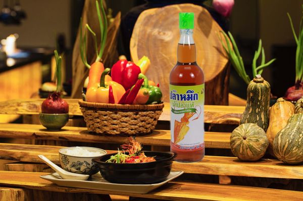 nuoc-mam-muc-thai-lan-700ml