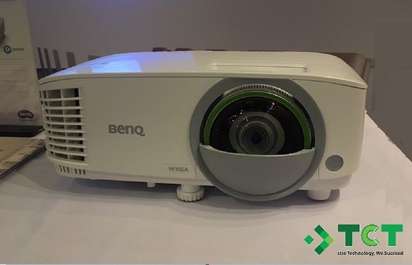 may-chieu-gan-benq-ex800st