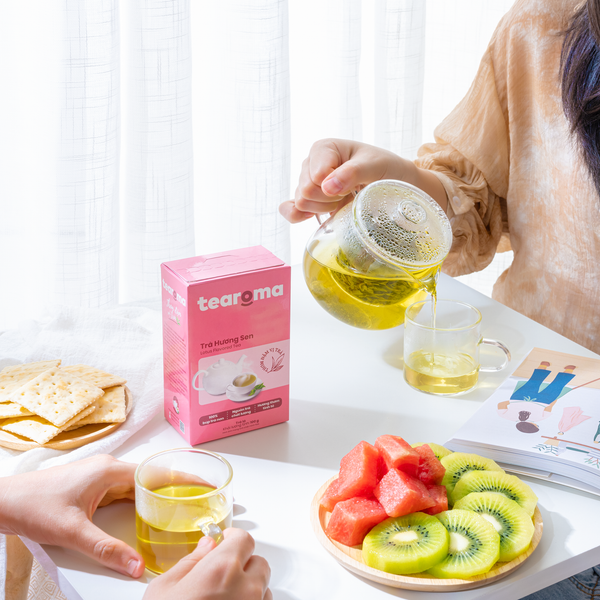 KHI CHÉN TRÀ LÀ ĐẦU CÂU CHUYỆN