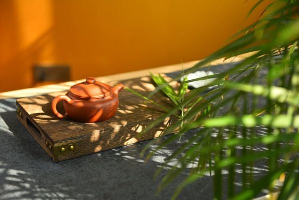 CÁCH KHAI ẤM TỬ SA ĐỂ GỢI VỊ NGON CỦA TRÀ