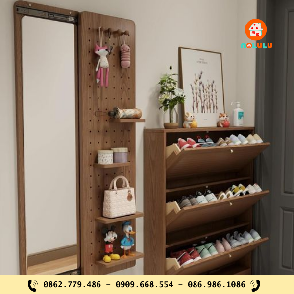 9. Kệ Gỗ Kết Hợp Gương Tròn – Tăng Chiều Sâu Không Gian