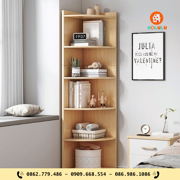 1. Kệ Tam Giác – Tận Dụng Tối Đa Góc Vuông