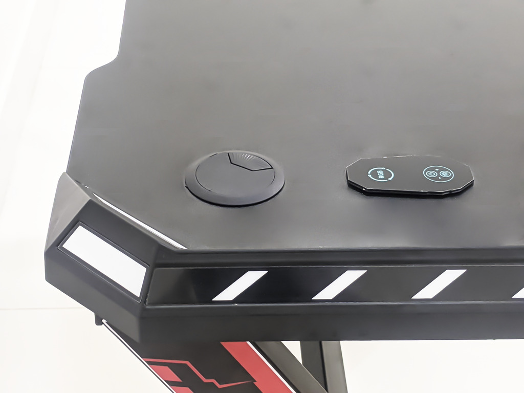 bàn gaming chân chữ k
