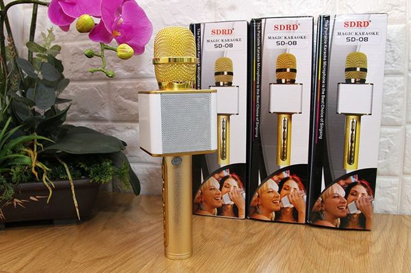 Micro karaoke không dây chuyên nghiệp, micro khong day hat karaoke hay, micro karaoke không dây nào hay nhất, micro không dây chuyên nghiệp, micro không dây cực hay, giá micro không dây shure u820, micro khong day shure, micro không dây cao cấp,