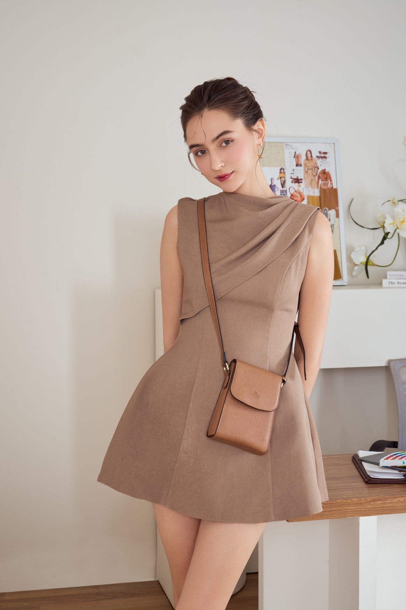 Túi Lata (Thời trang nữ mini đựng điện thoại - Túi đeo chéo HN135)