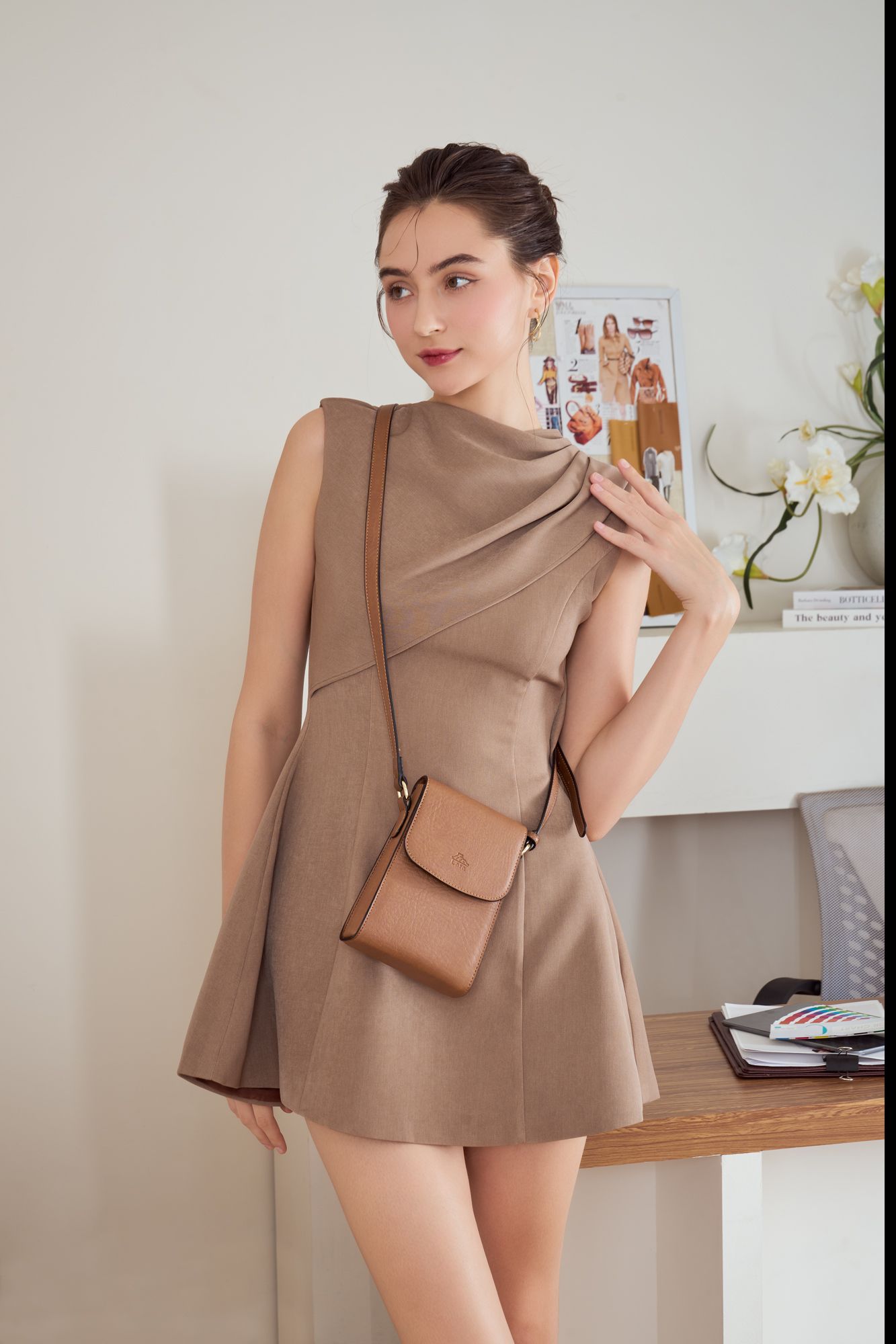 Túi Lata (Thời trang nữ mini đựng điện thoại - Túi đeo chéo HN135)