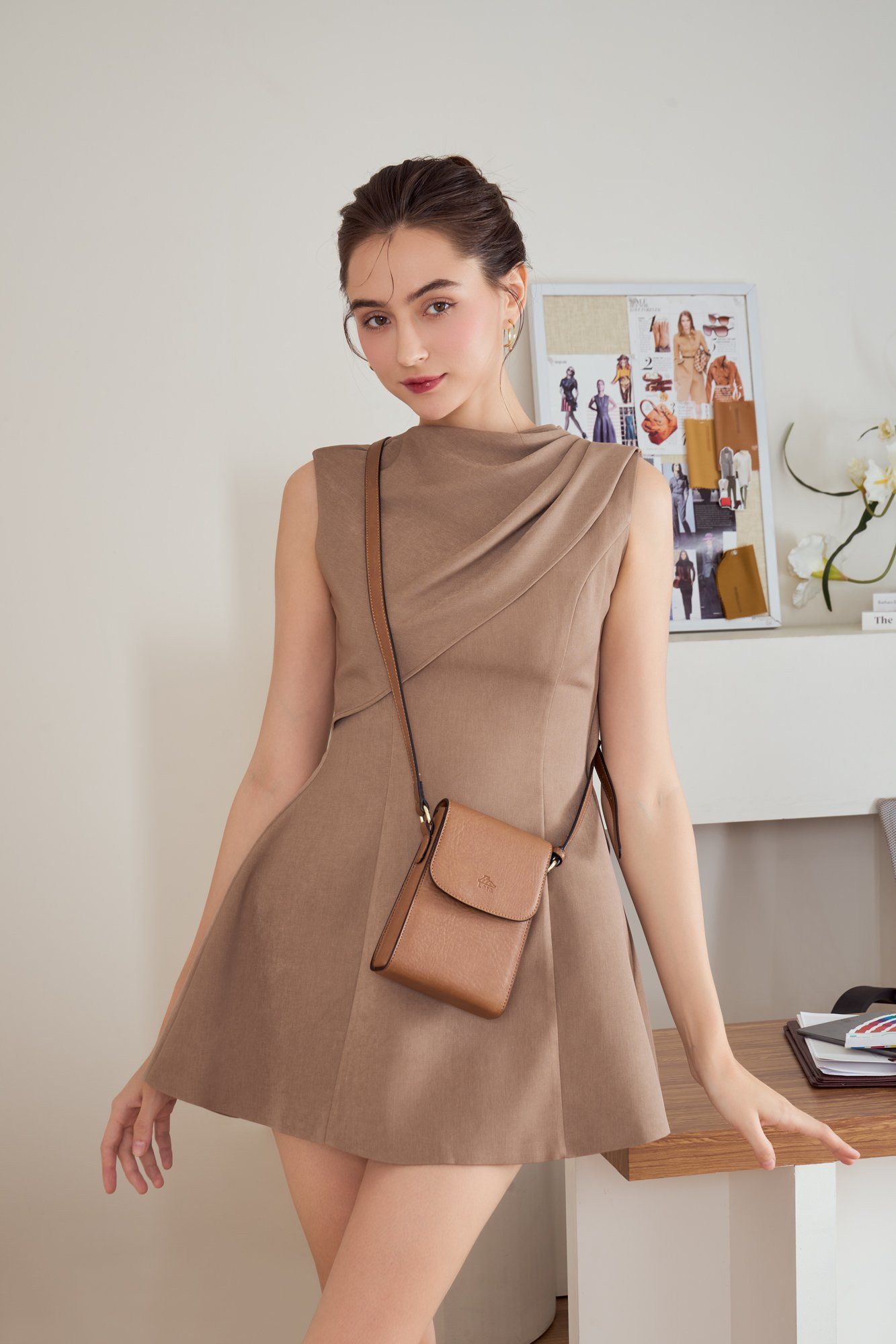 Túi Lata (Thời trang nữ mini đựng điện thoại - Túi đeo chéo HN135)