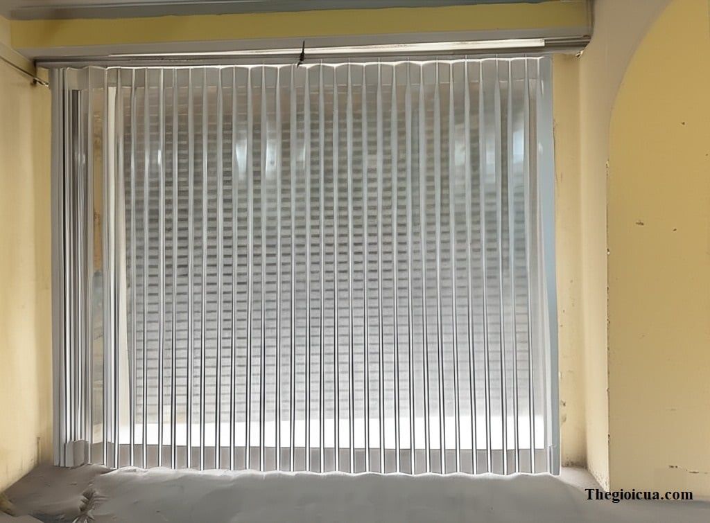 Vach-Xep-Nhua-Trong-PVC