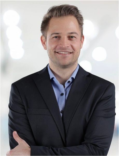 Mr FEKETE DÁVID (Giám đốc Điều hành - CEO)