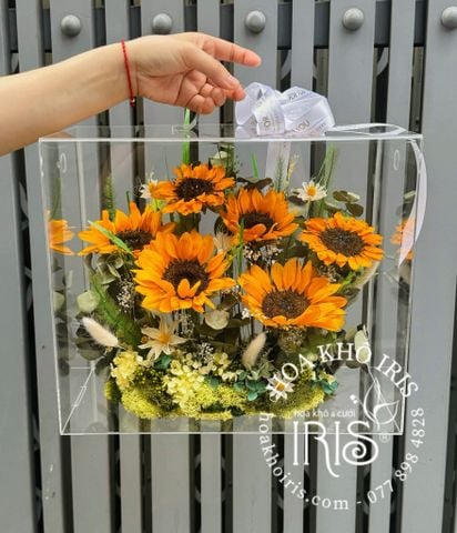 Một số thành phẩm sấy hoa cho khách