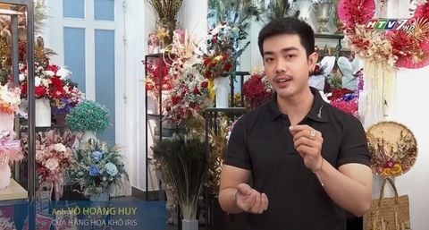Hoa Khô Iris - HTV7: CUỘC SỐNG QUANH TA - MUÔN VẺ HOA NGHỆ THUẬT
