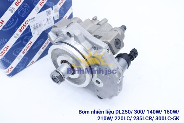 Bơm nhiên liệu Bosch Doosan DL -5K mã 0445020152