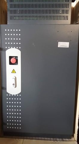 Cấu tạo tủ điện thang máy bao gồm bộ phận nào?