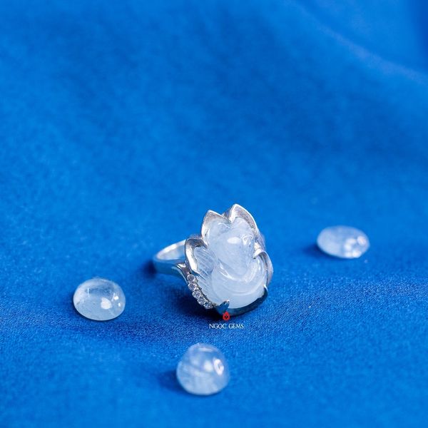 Nhẫn bạc Aquamarine tại Ngọc Gems
