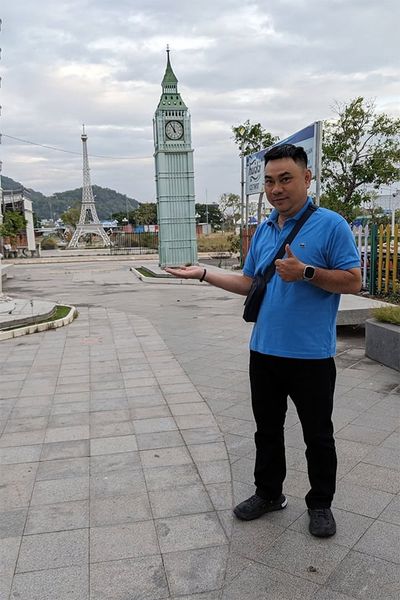 Biến Ảnh Chụp Thành Tranh Biếm Họa Hài Hước Với ChatGPT - Sáng Tạo Vui Nhộn Chỉ Trong Vài Phút! - mucsothi.com.vn