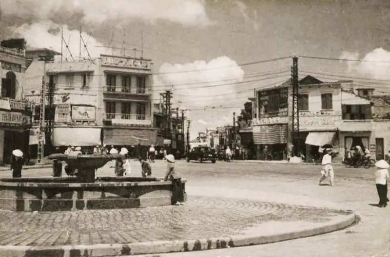 Tòa Nhà 