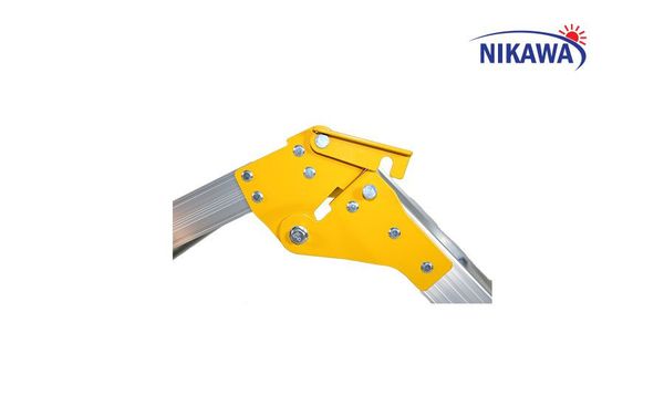 Thang bàn Nikawa NKC-45 có mối nối chắc chắn