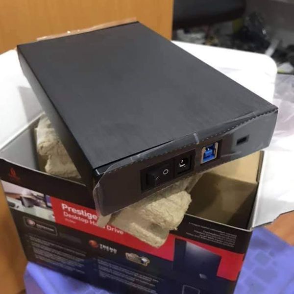 HDD box sata 3usb 3.0 3.5'' iomega