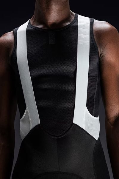 Chi tiết phần trên Rapha Men's Pro Team Bib Shorts III
