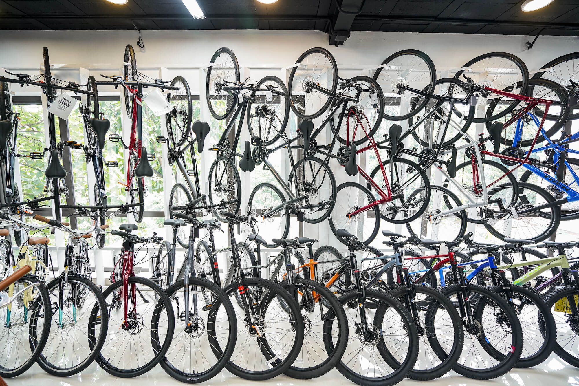 Xe đạp đa dạng tại Ride Plus Tây Hồ Hà Nội