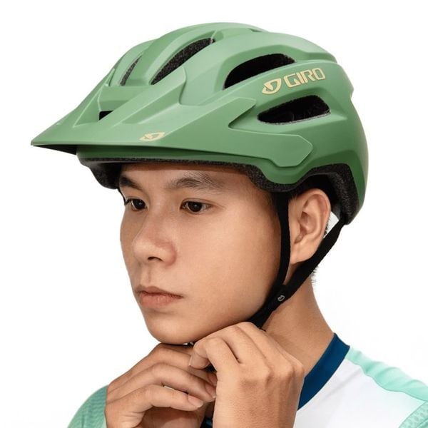 Mũ bảo hiểm Giro Fixture II mẫu nam