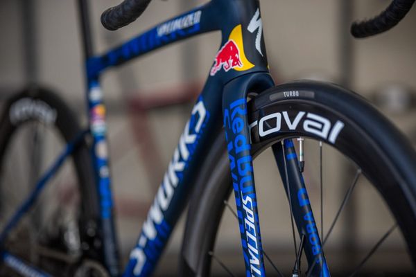 Specialized S-Works Tarmac SL8 – Đội Red Bull-Bora-Hansgrohe