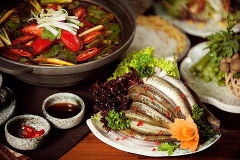 Giá cá kèo tươi sống hiện nay? Nhà hàng lẩu cá kèo tại Hà Nội