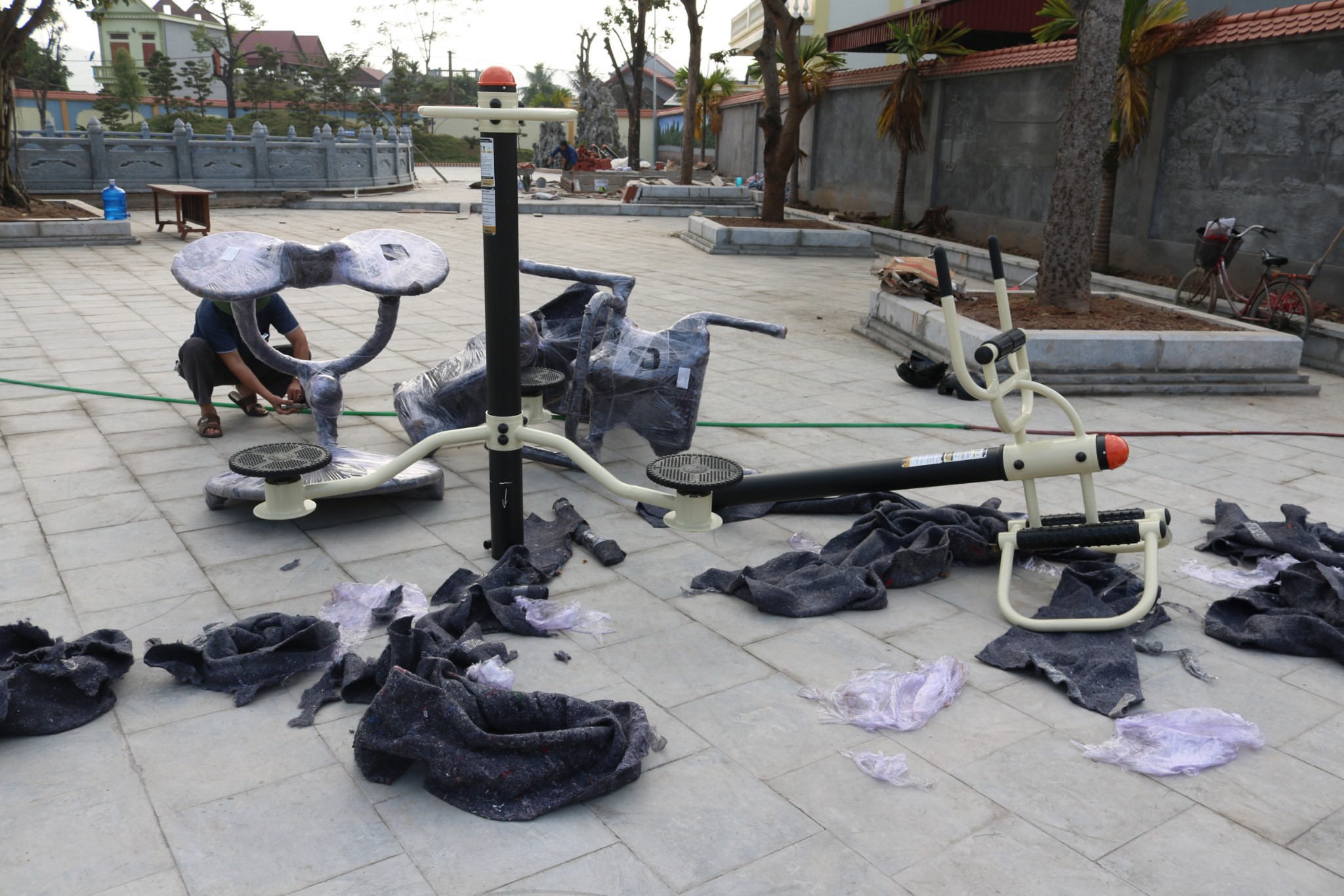 thiết bị tập thể dục ngoài trời tại Kinh Môn Hải Dương, thiet bi tap the duc ngoai troi tai Kinh Mon Hai Duong