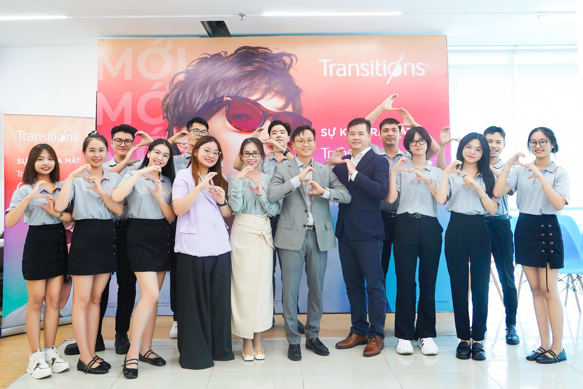 Mắt Kính Shady Tiên Phong Xu Hướng Với Tròng Kính Transitions GEN S