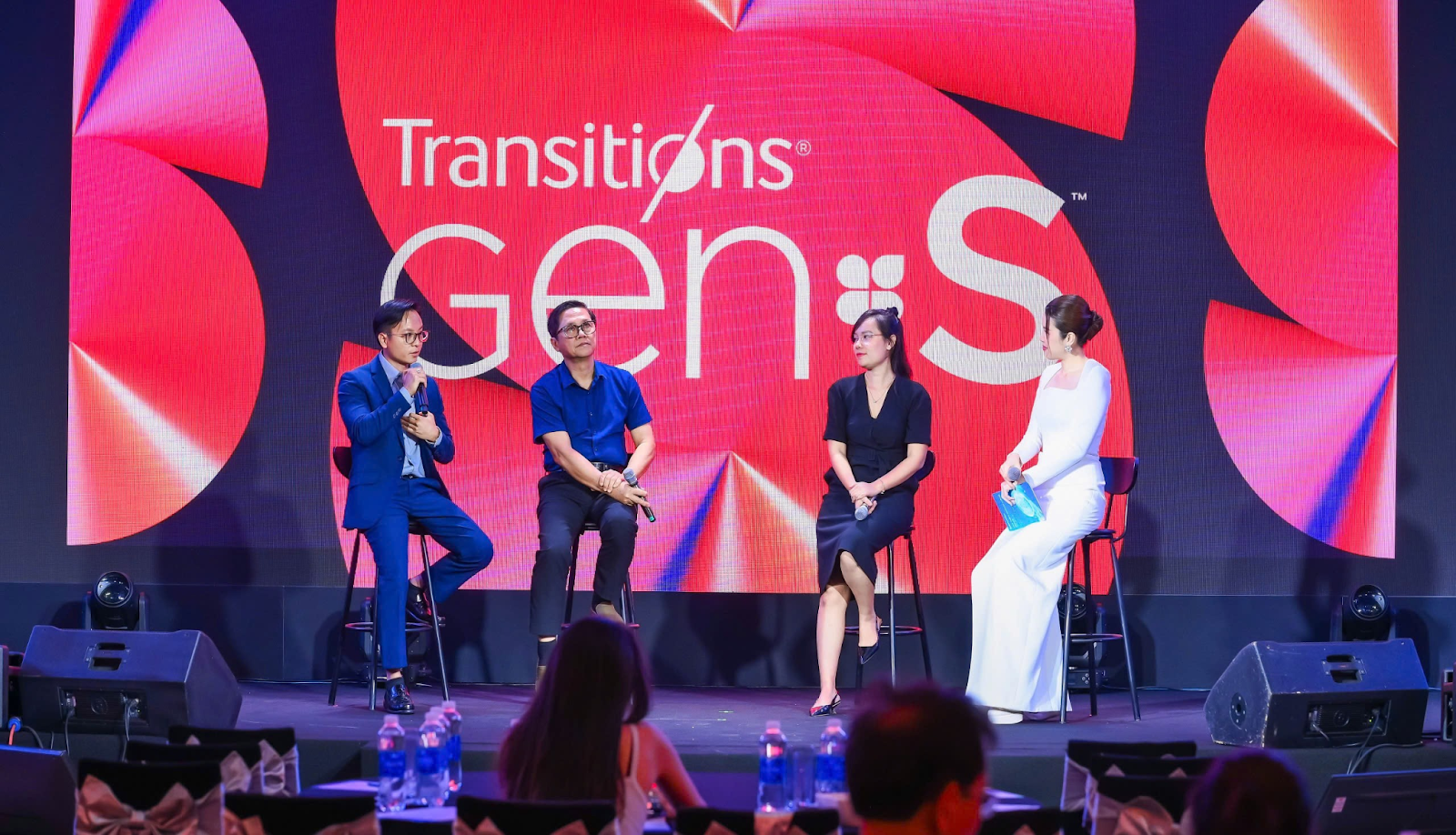 Shady Bứt Phá Vị Thế - Vinh Danh 4 Giải Thưởng Toàn Quốc Tại Hội Nghị Khách Hàng EssilorLuxottica 2025