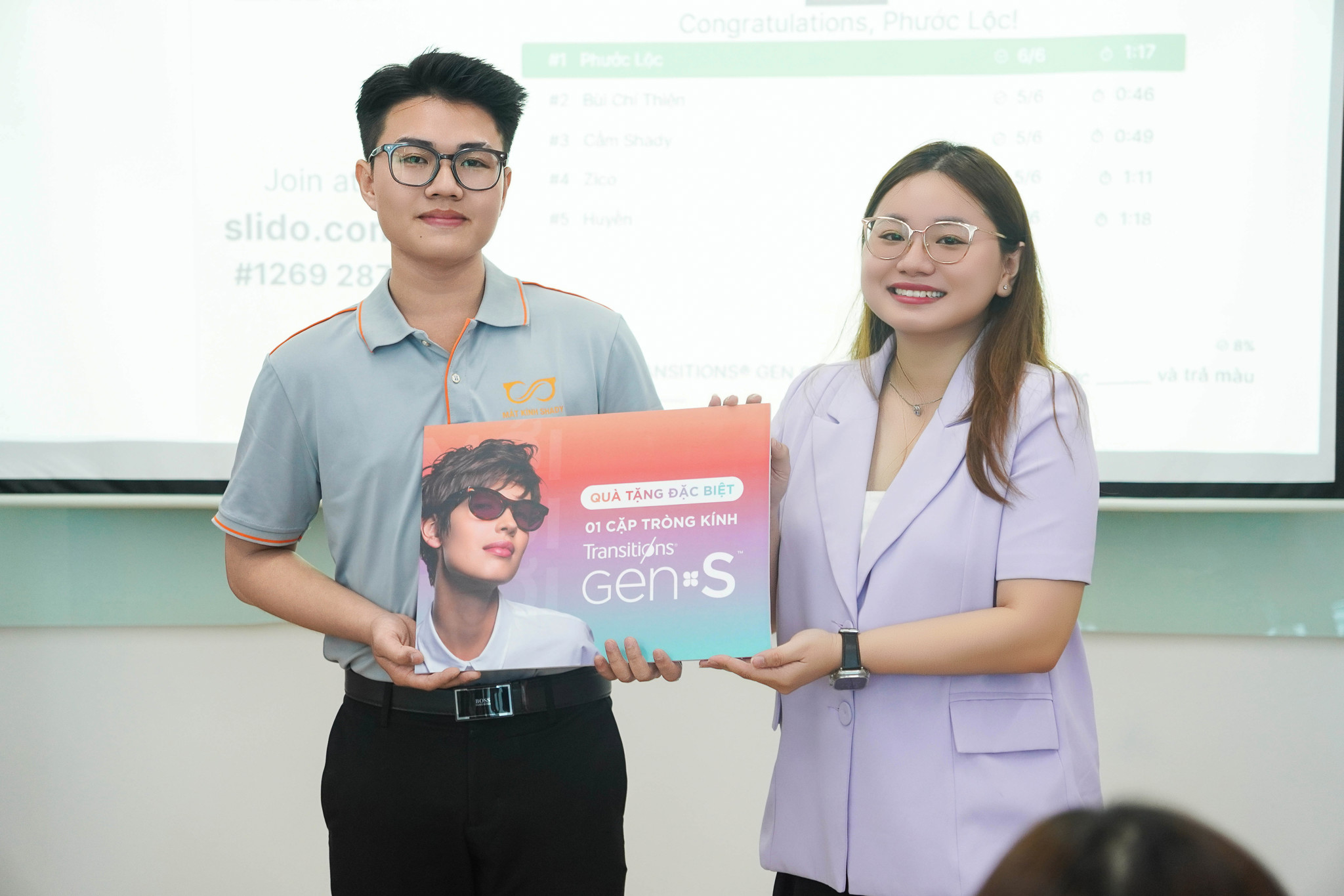 MẮT KÍNH SHADY THAM GIA SỰ KIỆN TRAINING VÀ RA MẮT TRÒNG KÍNH ĐỔI MÀU ESSILOR TRANSITIONS GEN S