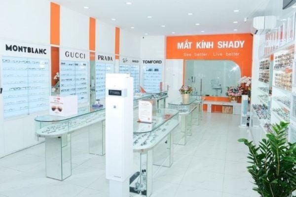 gọng kính đồi mồi