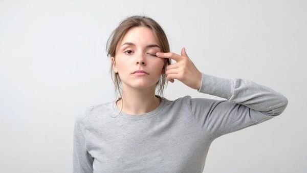 Bị cận không đeo kính có bị nhược thị không