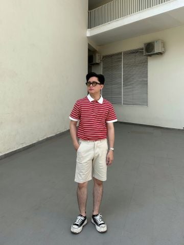 Quần Short Kaki và Áo Polo Sọc Đỏ: Sự Kết Hợp Hoàn Hảo Cho Mùa Hè Năng Động