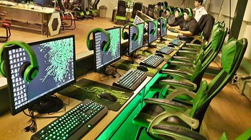 Thi công lắp đặt phòng net trọn gói