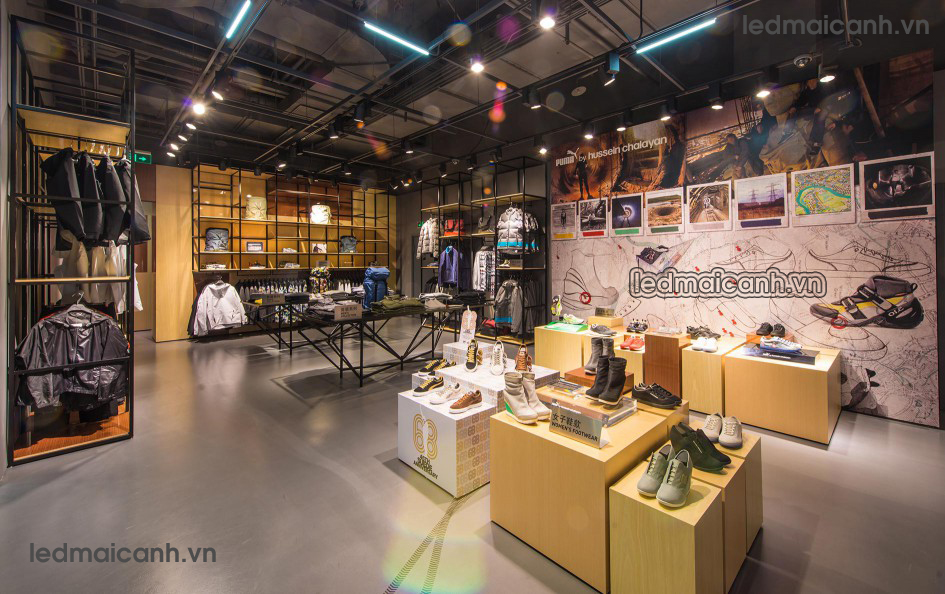 đèn lắp shop quần áo