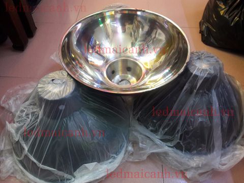 chao đèn thả inox giá rẻ