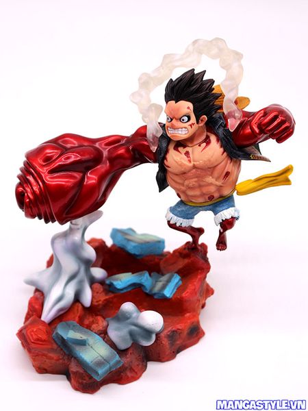 Monkey D Luffy Gear 4 VS Doflamingo Showdown Figure One Piece