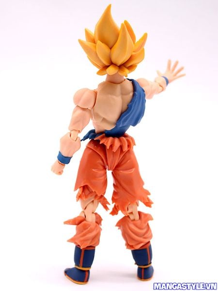 S H Figuarts Super Saiyan Son Goku Warrior Awakening Dragon Ball Z