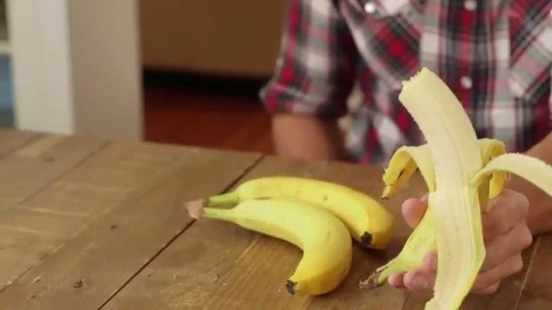 NGƯỜI BỊ TÁO BÓN CÓ NÊN ĂN CHUỐI?