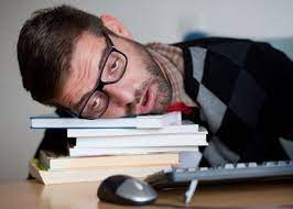 Hay Buồn Ngủ Và Mất Tập Trung Nói Lên Điều Gì?