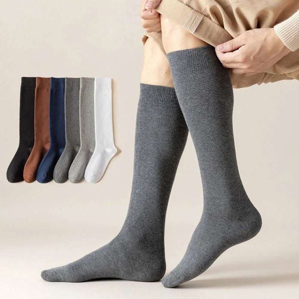 Cách chọn tất cho nam khi phối đồ