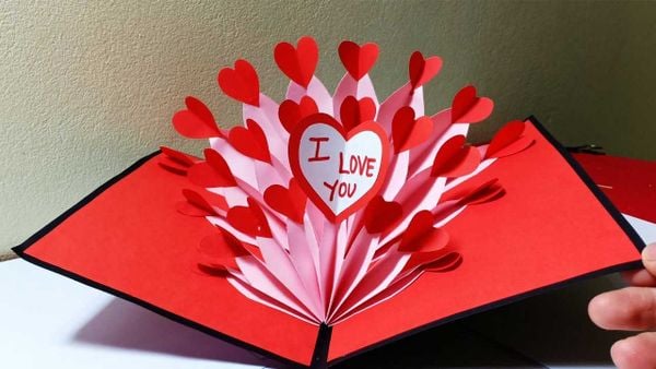 Ý nghĩa ngày 8/3 và gợi ý những món quà khiến “nửa kia” hạnh phúc