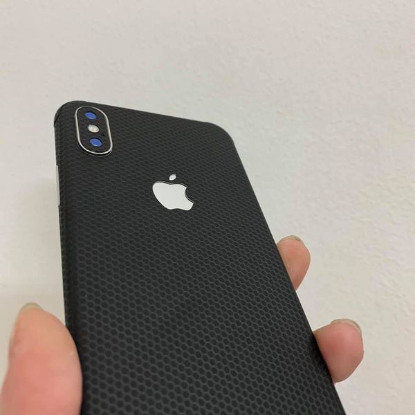 Skin iPhone black matrix